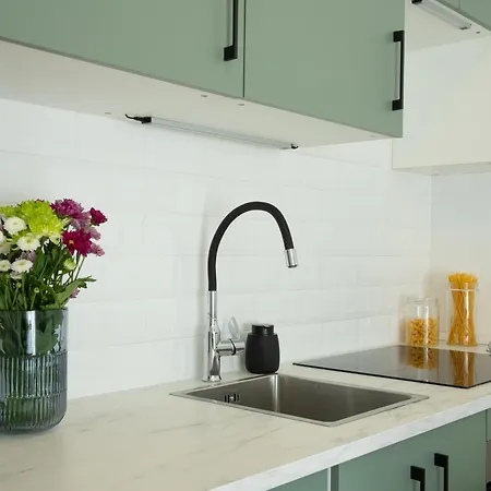Adventure 75m2 Close To The Center Apartment